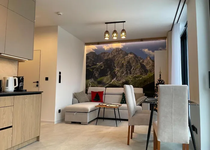 Tatra Relax Sosnica アパート *